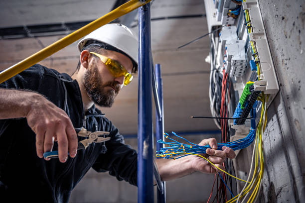 Best Local Electrician Companies  in Culloden, WV